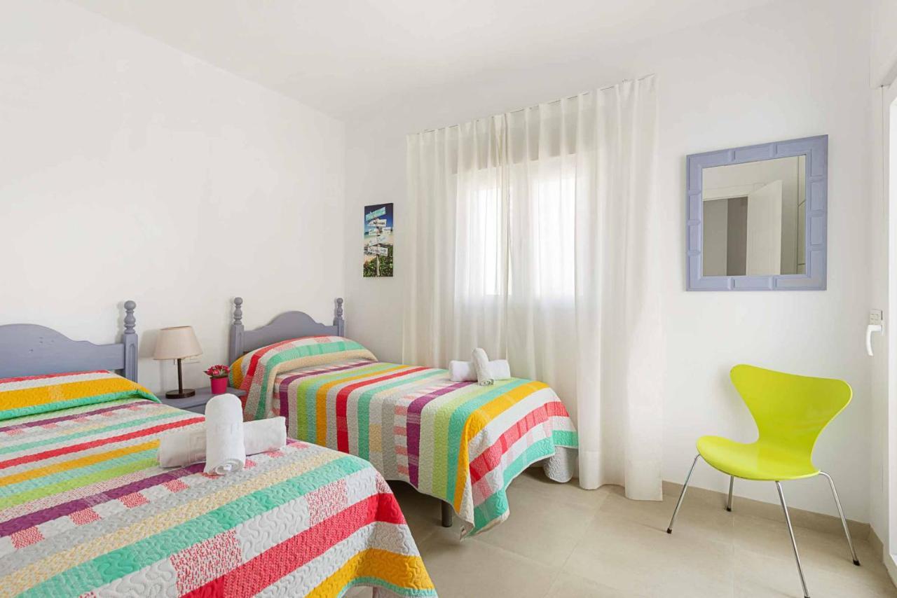 Villa Suero Нерха Екстериор снимка